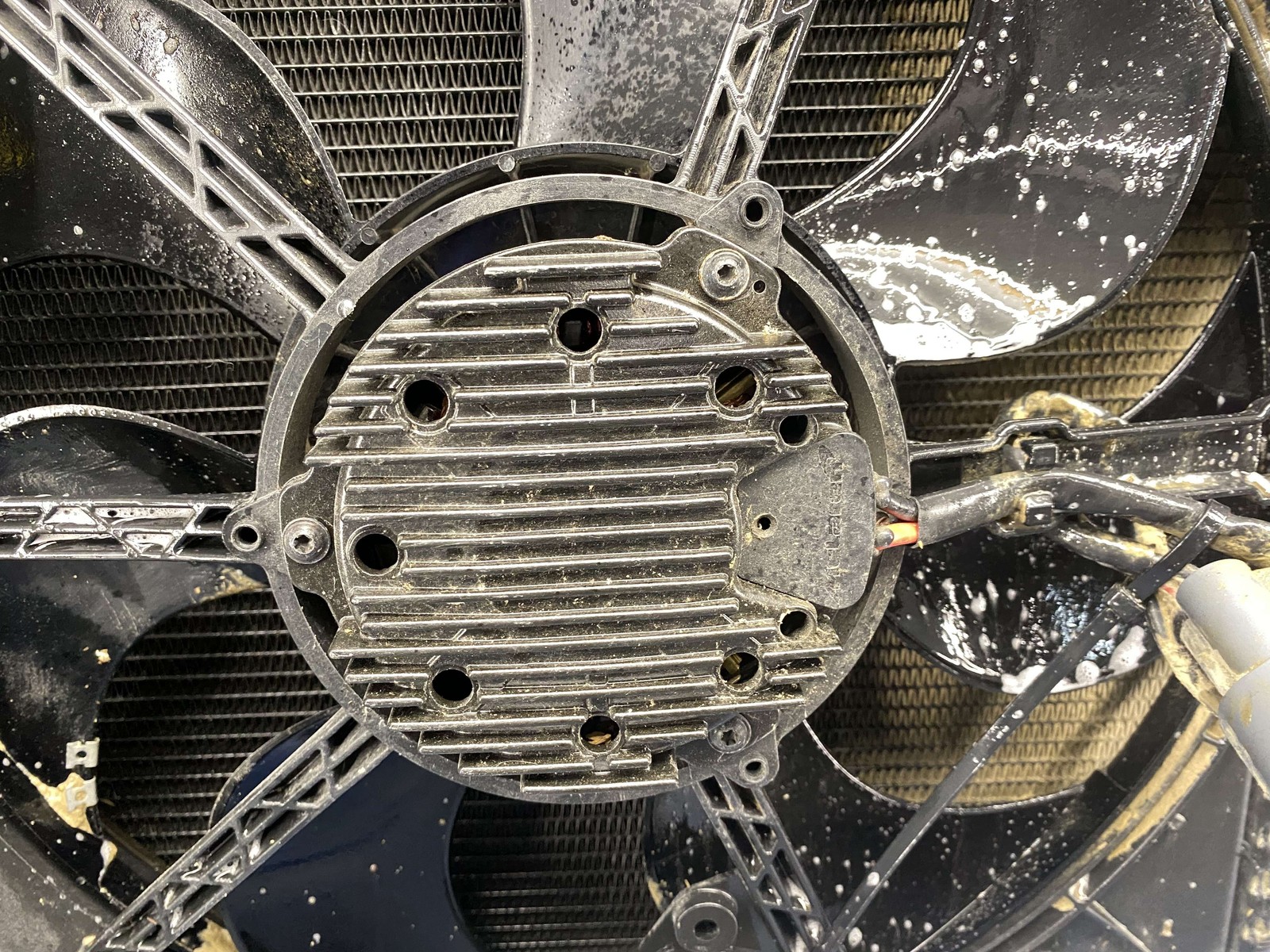 McLaren GT 2020-2023 Rear Left Fan assembly