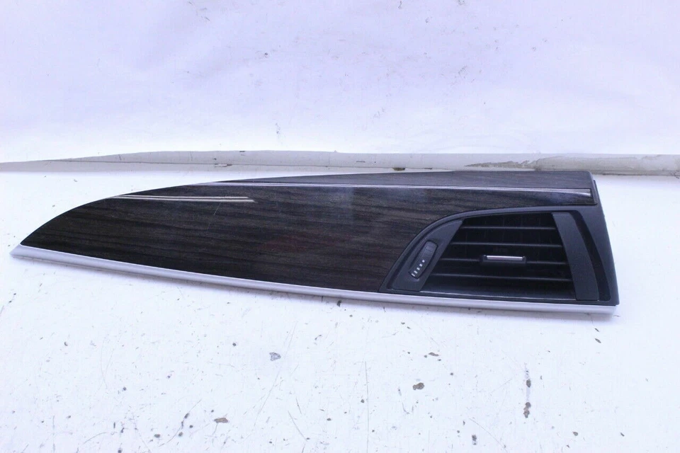 Оригинальный б/у отделочный молдинг вентиляционная решетка для приборной панели BMW 228i M235i F22 2014-2016 годов выпуска - Изображение 2 из 4