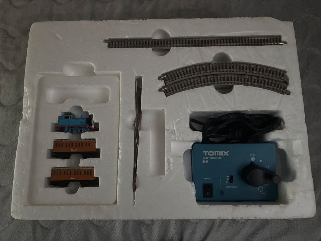 TOMIX 9153・2170 クモハ322形（JR WEST Parade Train） トレインボックス 品番：93261