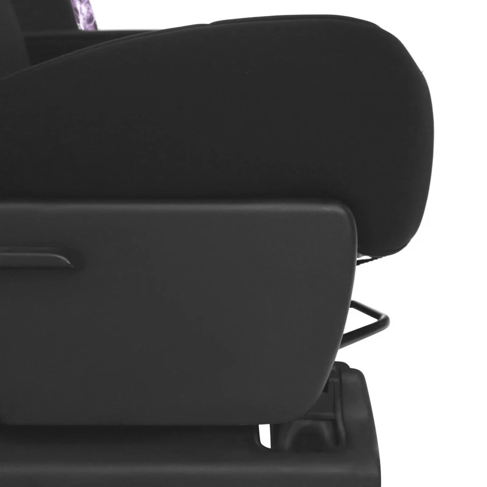 For Ford Bronco 21-24 Mossy Oak 1st Row Elements Man-O-War Custom Seat Covers - Image 3 of 4