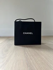 New Chanel Empty Paper Gift Bag Small Shopping Tote Camellia 8.7" x 7.5" x 3.5"