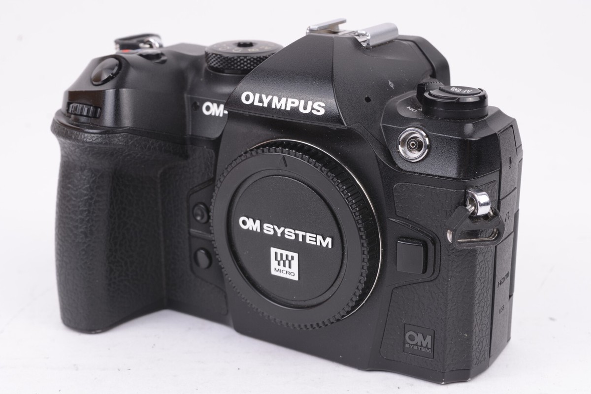 Olympus OM-1 20.4 MP Mirrorless Digital Camera Body Shutter Count