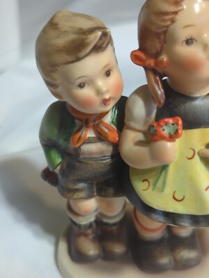 Hummel Figurine Going To Market 49/0 West Germany 1958-1959
