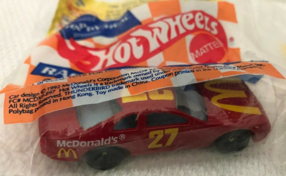 McDonald's ドラッグレーサーミニカー Vintage 1992-1993 McDonald's Hot Wheels Red Race Cars
