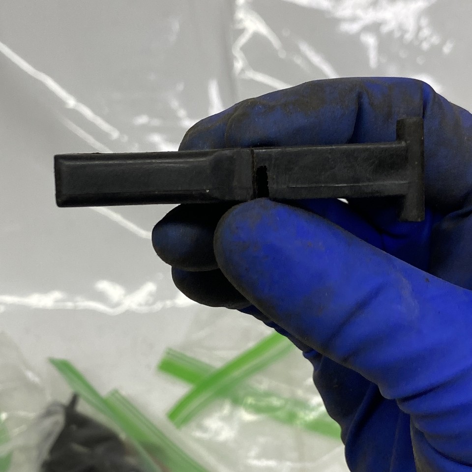 OEM Stihl Throttle Trigger Lever for 011 012 AVT Chainsaw (1120 182