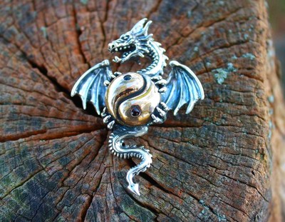 Drache Yin-Yang Flügel Anhänger