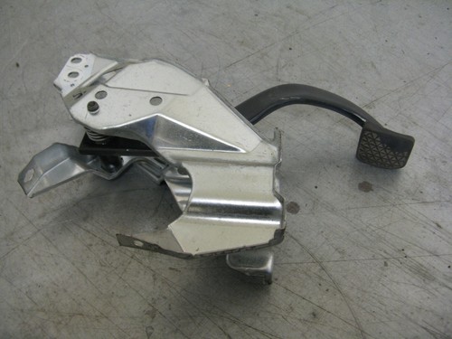 Original Brake Pedal Bearing Block Opel Astra G - Picture 2 of 3