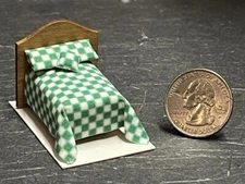 Dollhouse Miniature Bed Green T 1:48 Quarter inch scale 1/4 F180 Dollys Gallery