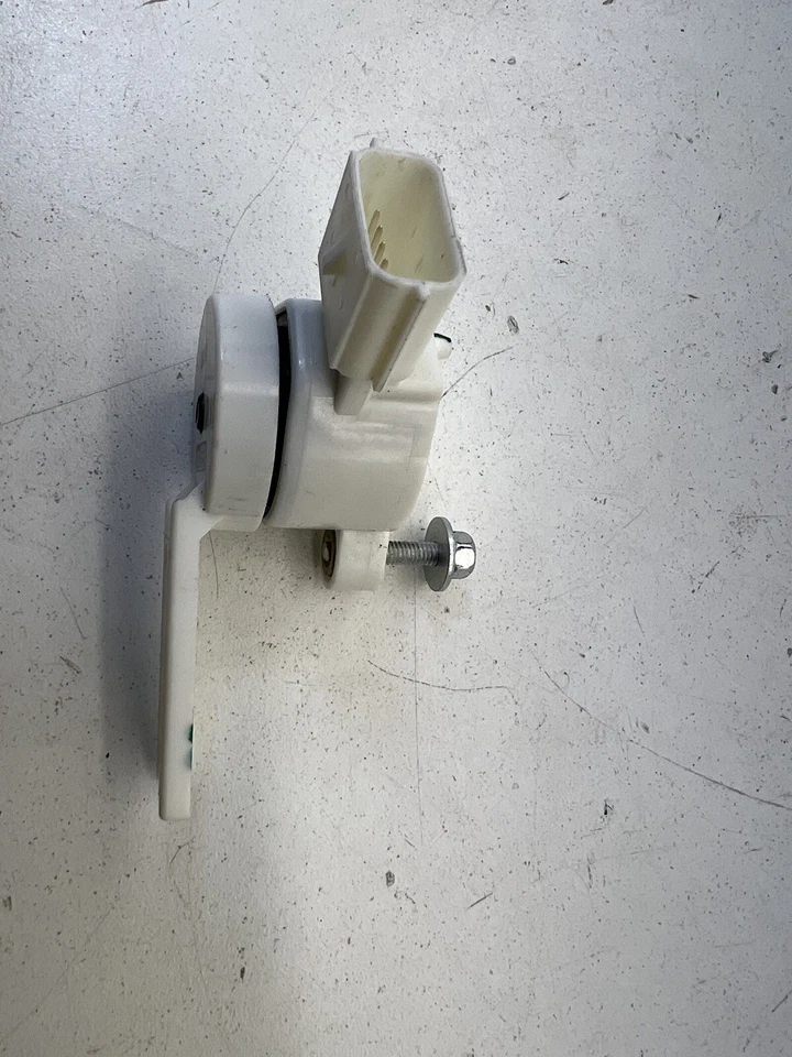 Interruptor de luz de freno de pedal Buick Envision 2019 sensor OEM. Foto 4 de 4