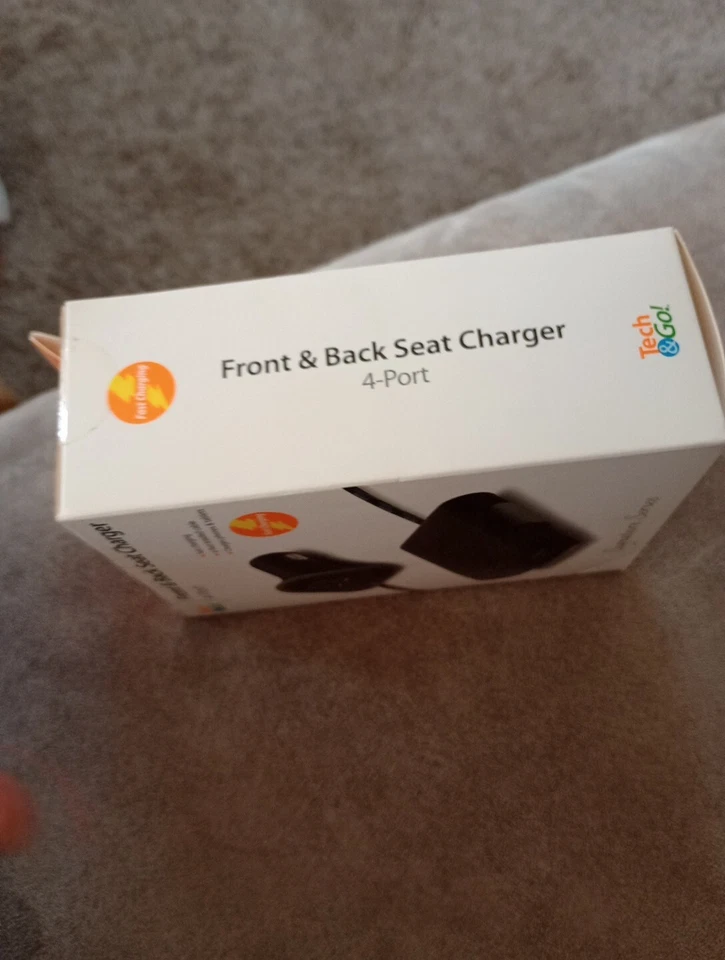 Tech and Go 9.6 Amp 4-Port Front and Back Seat Charger, Black/Braided with Matte - Image 4 of 4