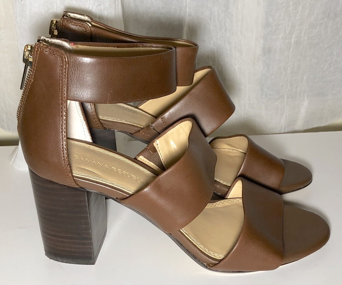 NEW Banana Republic HEELS Sandals Brown Tan Leather Classy  display picture 2
