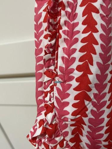 NWT Boden Girls Red & Pink Shorts Sz 10Y Ruffle Hemline Elastic Waist Pockets - Picture 3 of 4