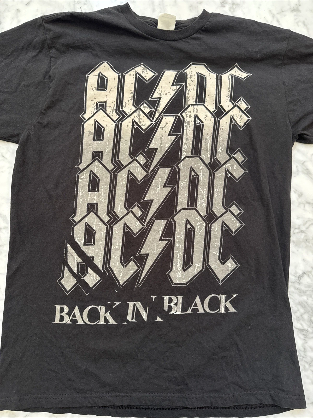 AC/DC Back In Black Concert T-Shirt 2010 Live Nation Size XL