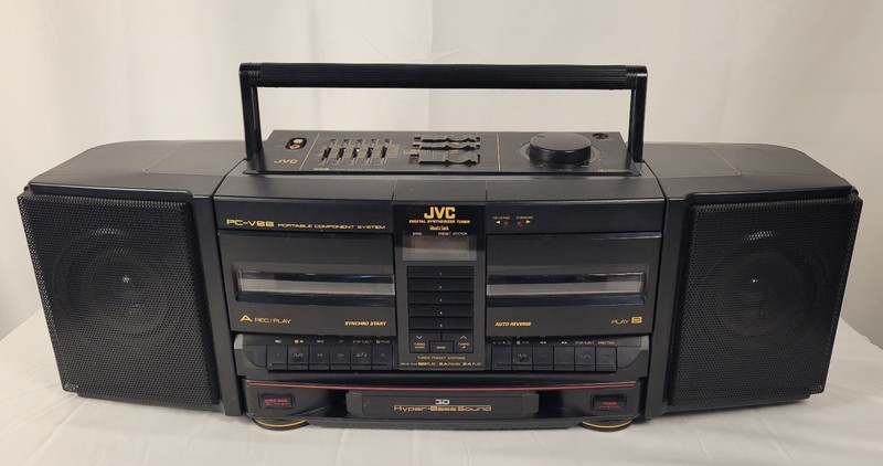 JVC Boombox PC-V88 Hyper Bass Equalizer AM/FM,Dual Cassettes,CD Input W/Box.    