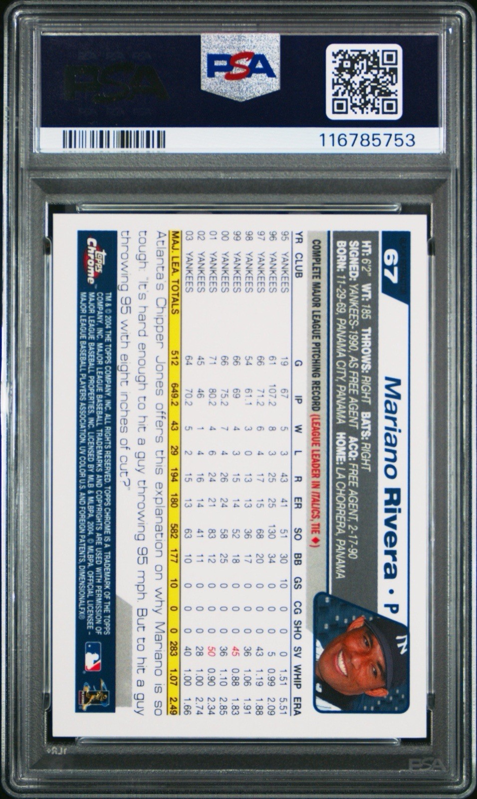 2004 Topps Chrome #67 Mariano Rivera Black Refractor PSA 9 (Pop 1) view 3