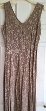 Petites@ Petites 10 Beige Pencil Dress V-Neck Floral Embroidered Zip