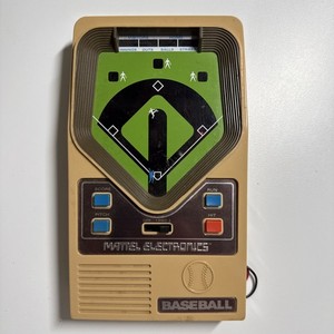 Vintage 1978 Mattel Electronics Hand Held Travel Baseball Game, 9v Battery WORKS