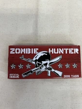 2016 Zombie Hunter Dog Tags w Chain Horror Block Collectible