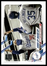 2021 Topps #303 Hands Up! Masks Up!