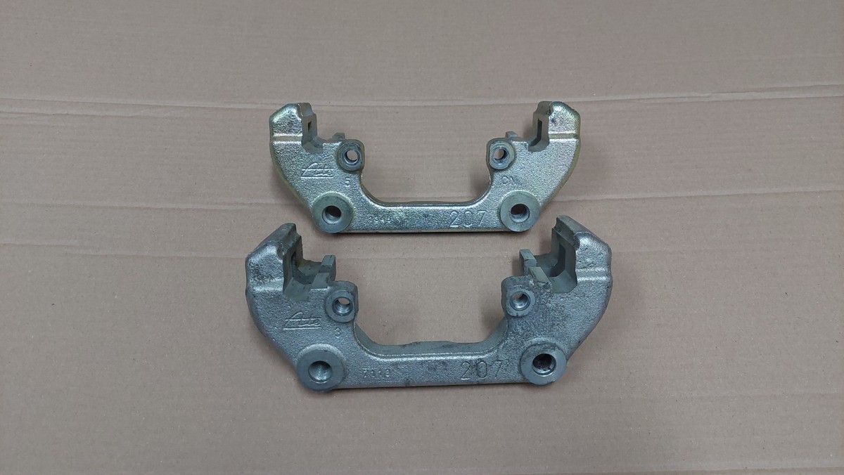BMW E34 front brake caliper carrier set 34111160360 genuine