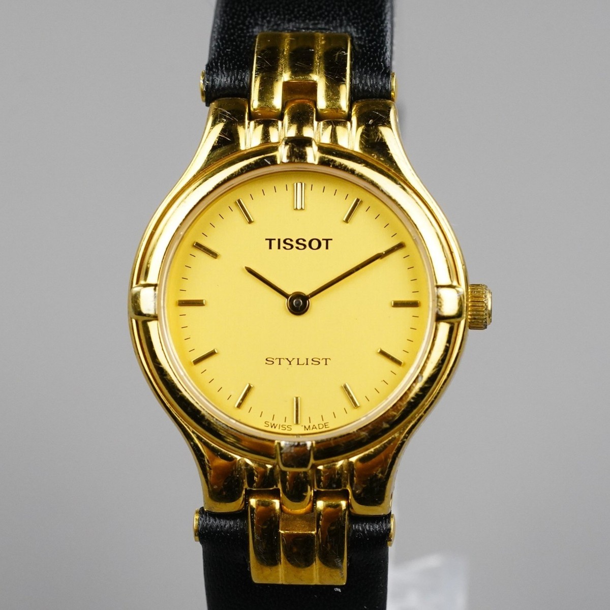 【＊希少 】Tissot vintage watch TISSOT STYLIST Vintage Women's Watch V135/235 Gold 25mm New