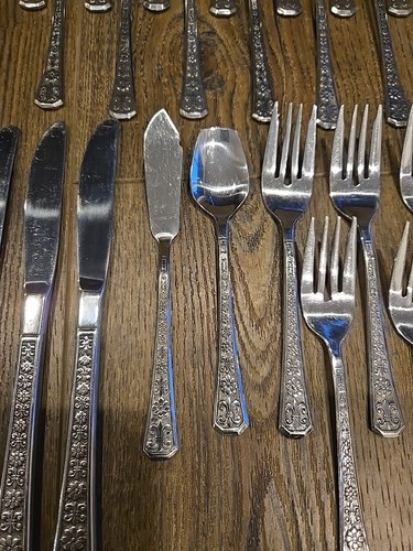 Posate Vintage Interpur Florenz 8 Petali Floreale Acciaio Inox Corea 51 Pezzi - Foto 3 di 7