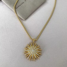 David Yurman Starburst Pendant 18K Yellow Gold with Full Pavé Diamonds