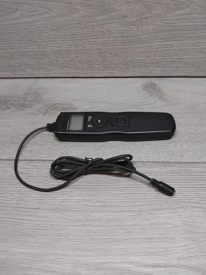 Canon Camera RST 7001 Digital Timer Remote Control Cable Time laps LCD Screen - Image 3 of 4