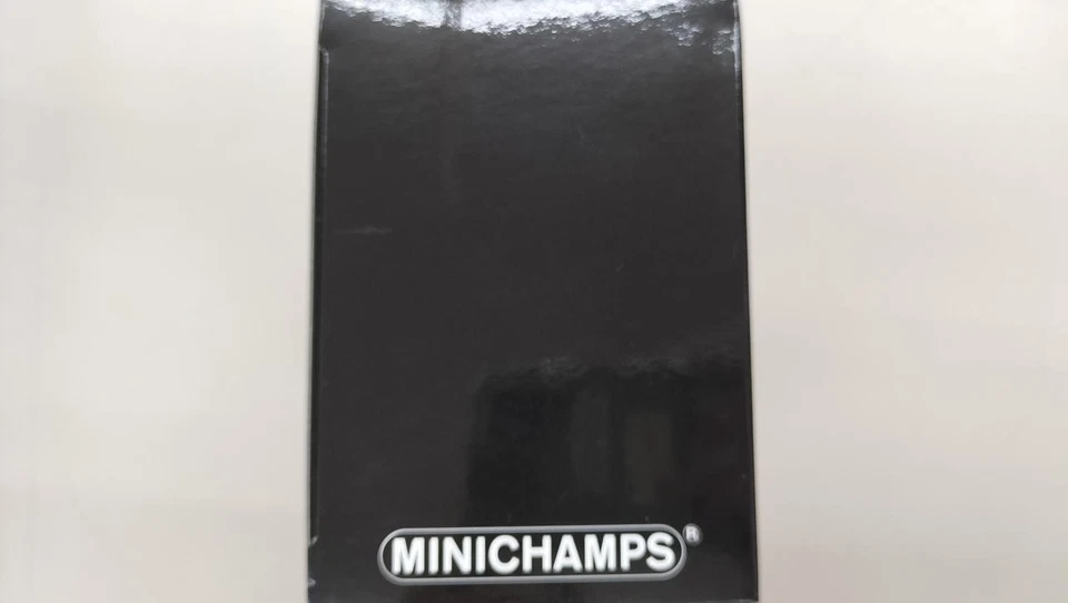 MINICHAMPS BORGWARD B4500 1 43 Mini ar - Image 4 of 4