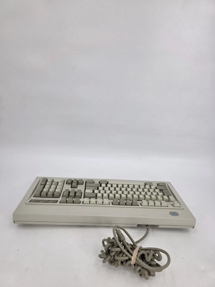 Vintage IBM 1989 Keyboard Part# 1391401 - Image 4 of 4