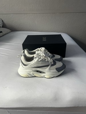 Christian Diors B22 White