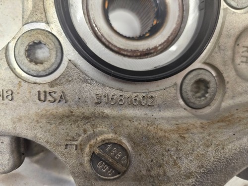 19-23 Volvo S60 Passenger Front Spindle Assembly 31476316 - Picture 5 of 8