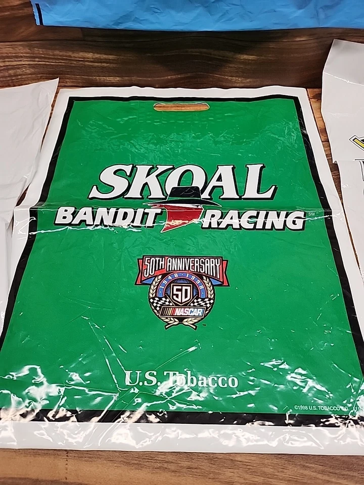 Bolsas de compras de plástico Skoal Bandit Buckshot Winston Racing Champions Racing de colección Foto 3 de 4