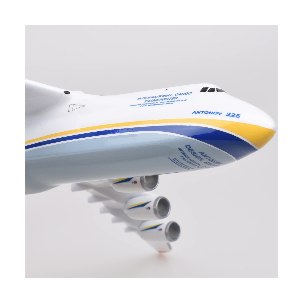 Herpa アントノフAn-225 1/250モデル herpa wings 1/250 (プラスチック製) AN-225 アントノフ航空