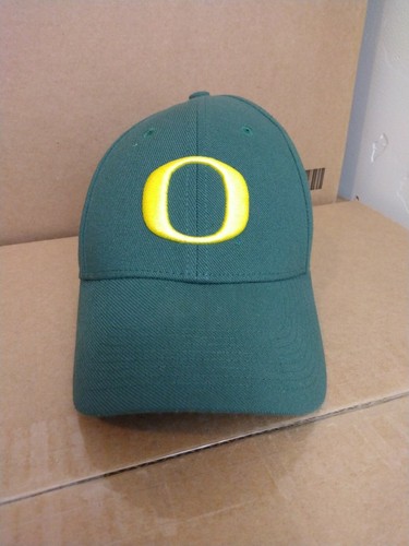 Nike Dri Fit Oregon Ducks Baseball Hat 
