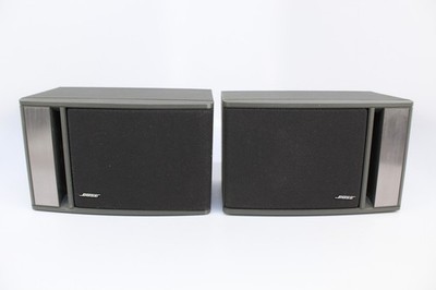 Bose Model 141 Bookshelf Speakers