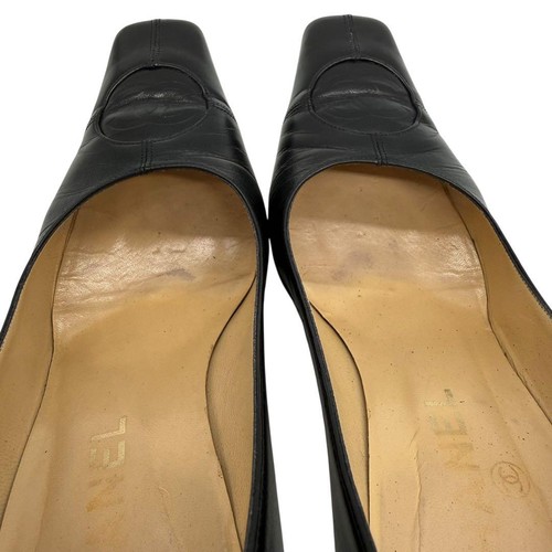 Chanel Coco Mark décolleté punta quadrata US 7,5 / UK 5 nere autentiche 044506 - Foto 7 di 9