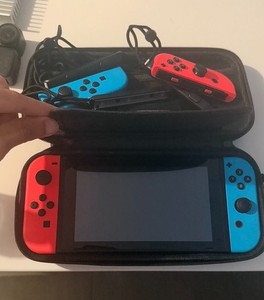 任天堂　Switch 初代 V1 Unpatched Nintendo Switch Red Blue Console Original Box Launch
