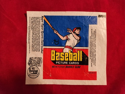 ⚾1977 Topps Baseball Wax Wrapper⚾ Lefty Reds Batter ~ "Topps Sports Locker" Ver.