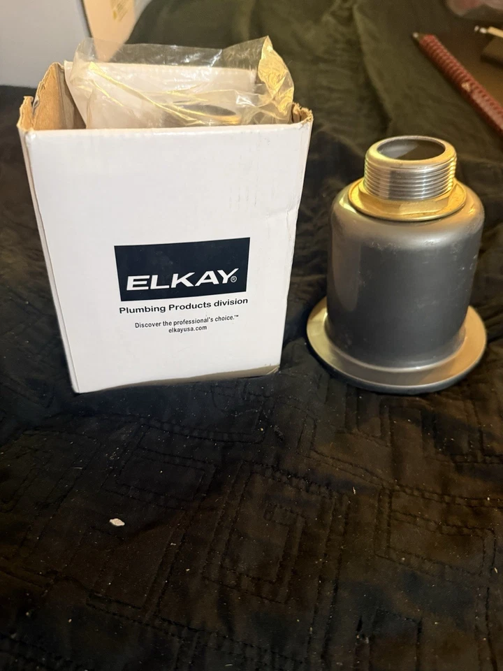 "Colador y tapón de cesta con cesta Elkay LKDD 3 1/2""". 2 disponibles Foto 3 de 4