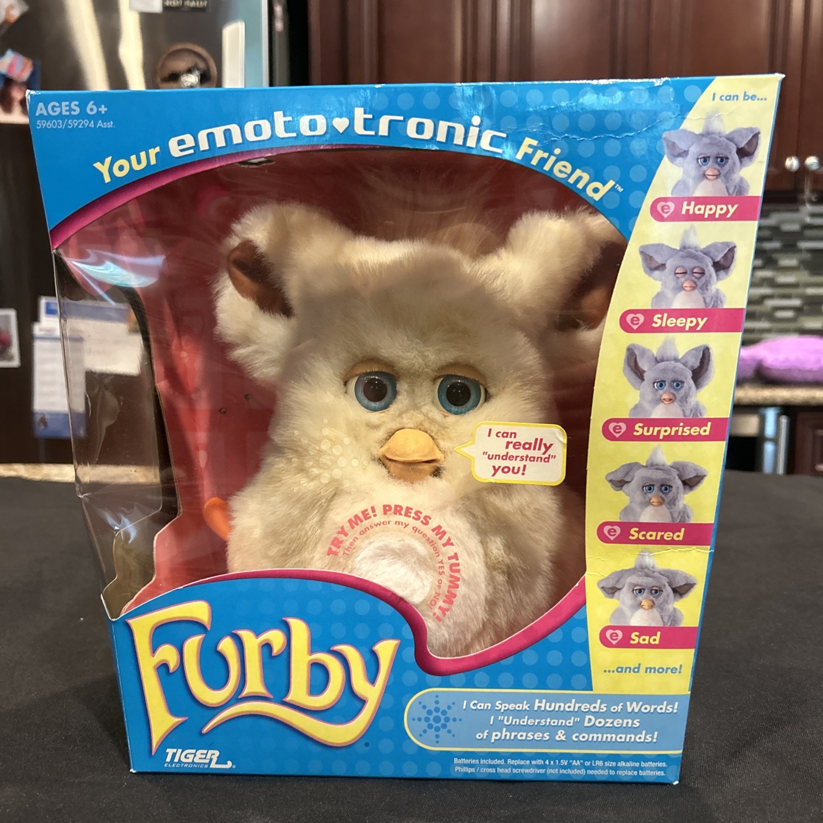 FURBY your EMOTOTRONIC Friend! Tiger Electronics