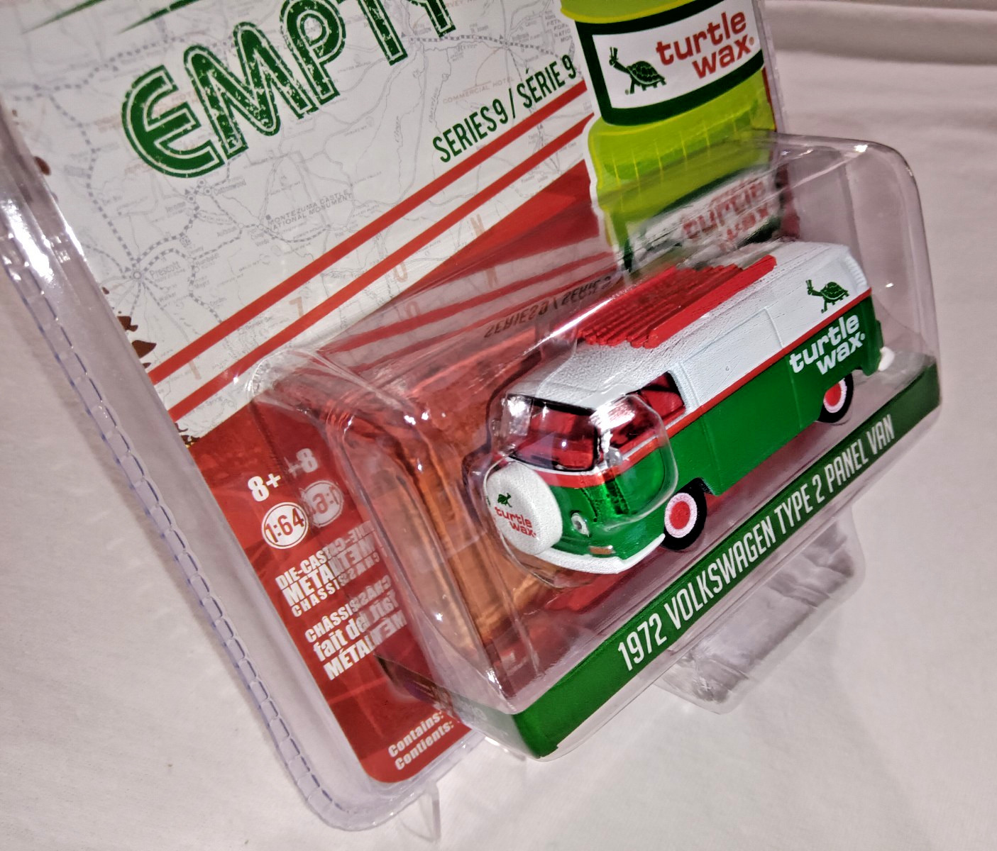 1:64 1972 VOLKSWAGEN TYPE 2 TURTLE WAX PANEL VAN COMPLETELY 
