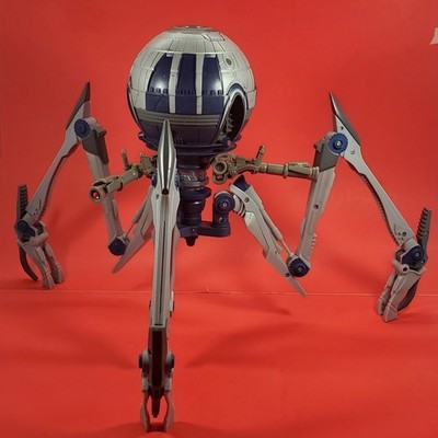 Star Wars 3.75'' The Clone Wars TCW Walmart Octuptarra Tri Droid Vehicle