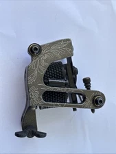 Tattoo Gun - Vintage Antique Retro Near Mint Condition Engraved Frame 5A-78