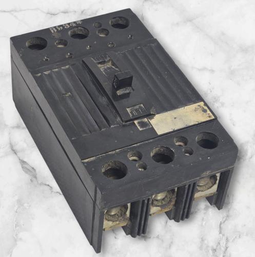 193E120G1 3-Pole 200Amp 240VAC TYPE TQD Breaker B934 /CHIPS