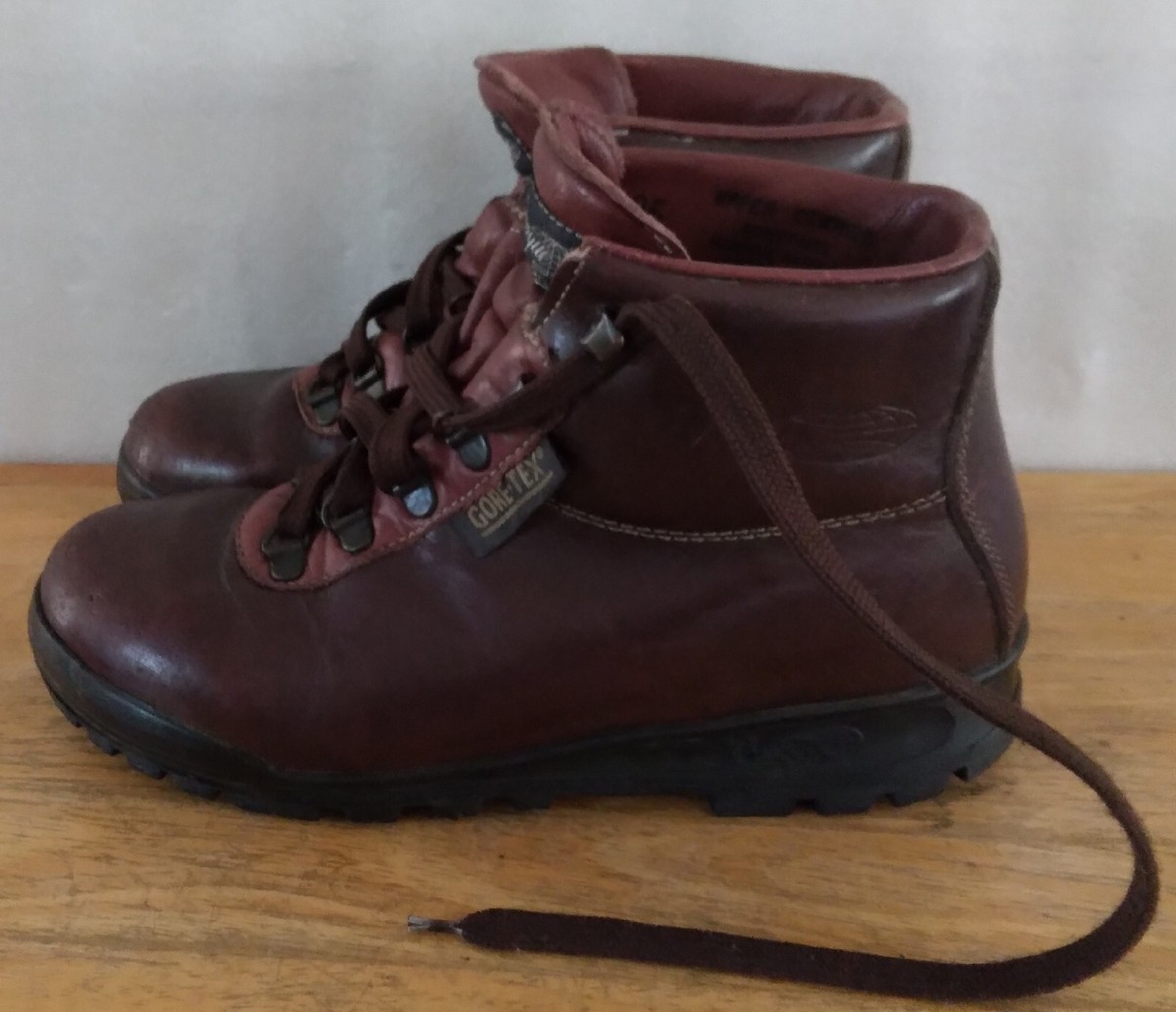 VASQUE 7536 Sundowner GTX Gore-Tex Hiking Boots made in  display picture 2