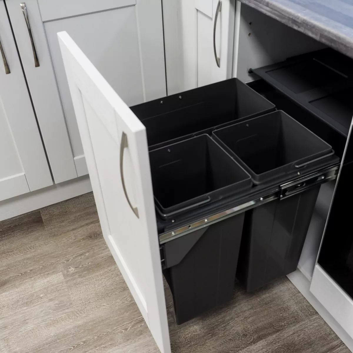 Pull Out Kitchen Bins & Kitchen Waste Bins