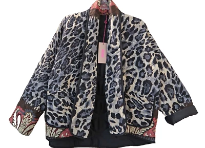 WASABI tolle Jacke Stepp-Jacke offen 46-48-50 + Taschen Druck schwarz-beige-grau - Bild 1 von 4