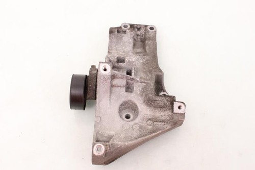 AGGREGATHALTER 036260885 VW GOLF V 1K1 1.4L 16V Lichtmaschine