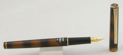 Pilot Duet Brown/Black & Gold Fountain Pen - Fine Nib - 1980's New-Old-Stock